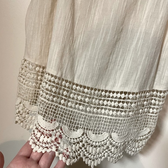 FOREVER21 Crochet Pattern Tank Top - Picture 4 of 4